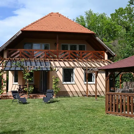 La Perla Del Палознак